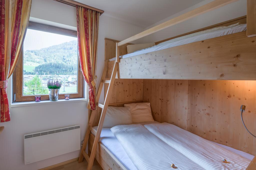 Feriendorf Oberhof Flachau Zimmer foto